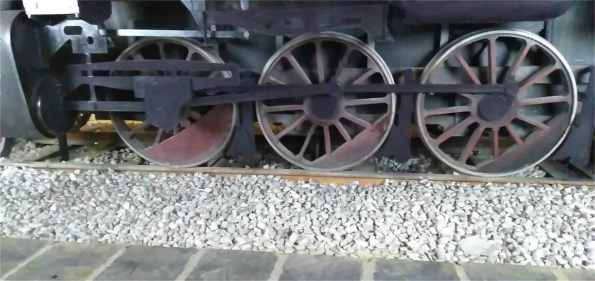 布拖县蒸汽火车模型